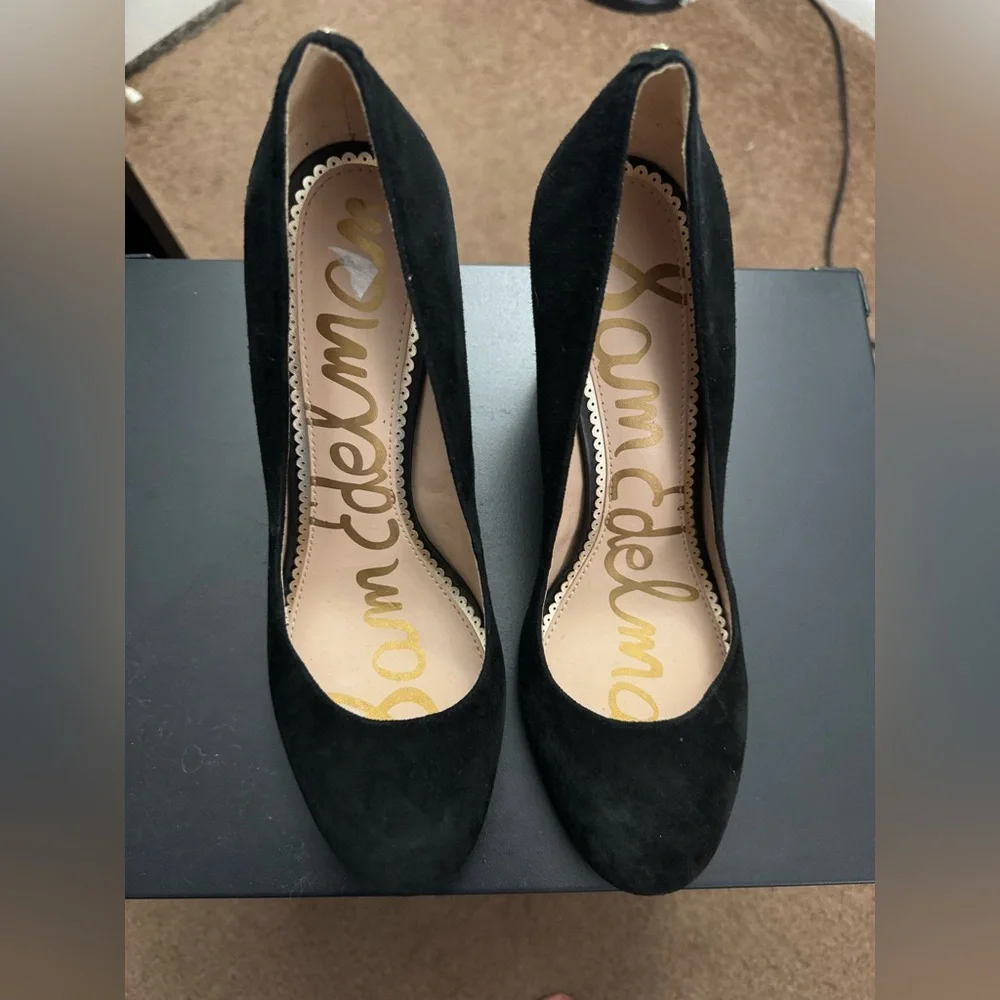 Sam Edelman Black Suede Heels - Picture 1 of 5